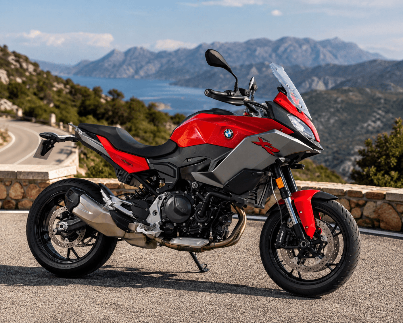 bmw f900 XR